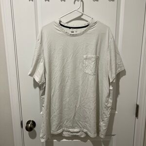 Men's White Pocket T-Shirt